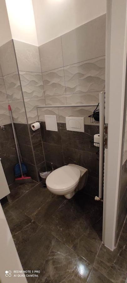 Apartman Sipak Fužine Exteriör bild